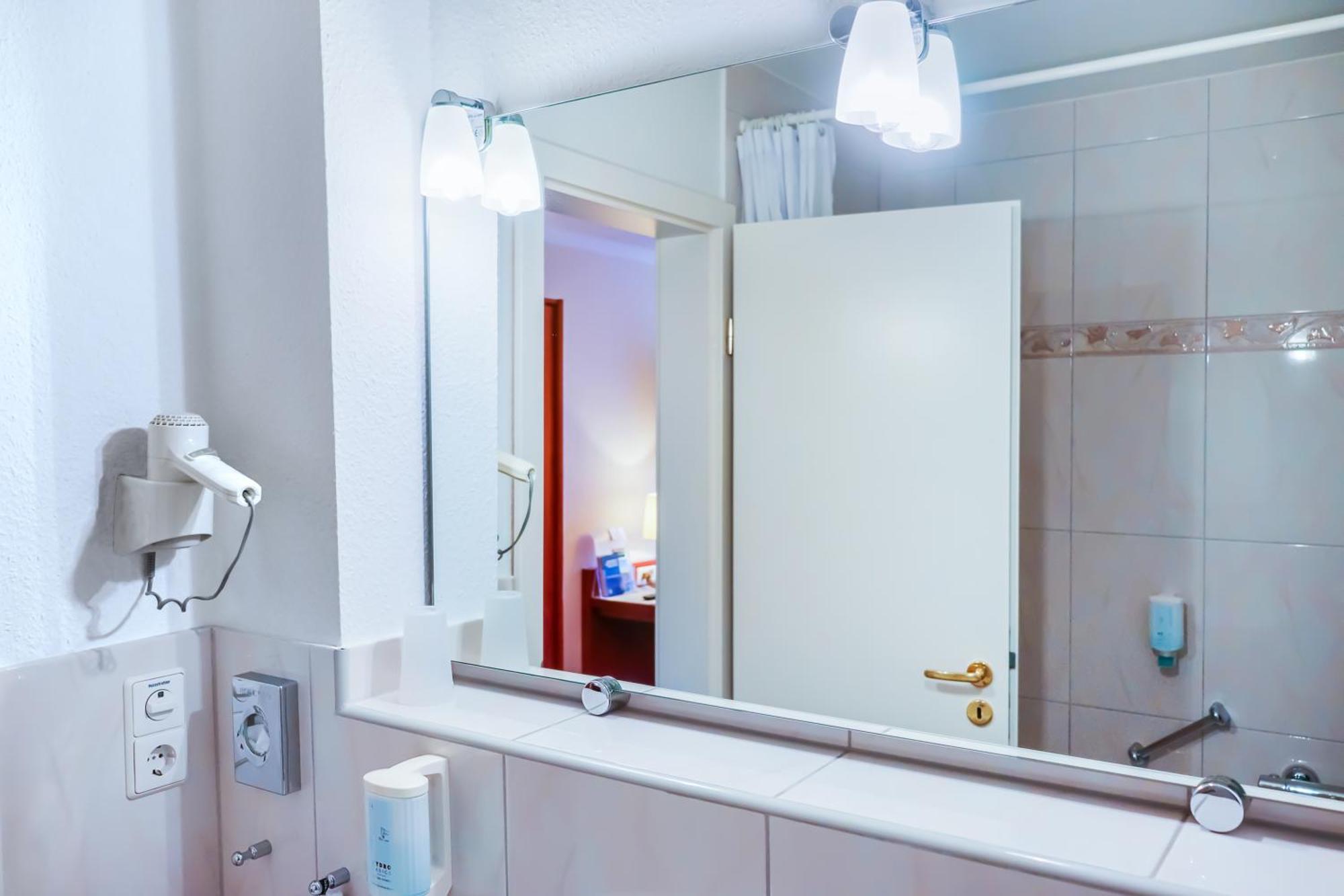 Hotel Muenkel ハノーファー エクステリア 写真