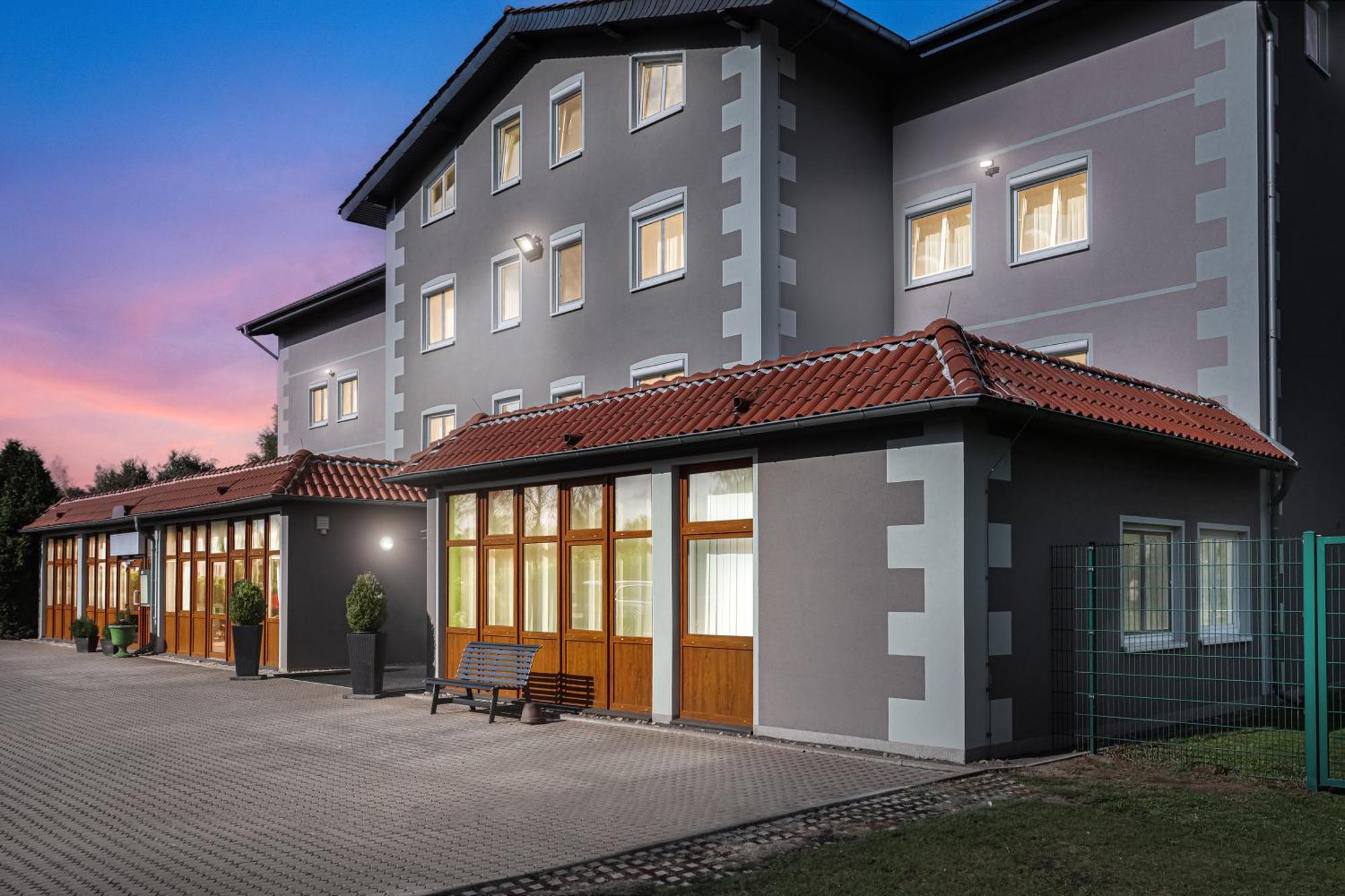 Hotel Muenkel ハノーファー エクステリア 写真